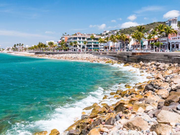 February Weather In Puerto Vallarta What To Expect For Your Trip   Puerto Vallarta Sunny Day 728x546 