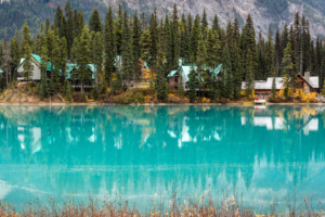 This Little-Known Mountain Lake is Like Canada's Lake Louise Without
